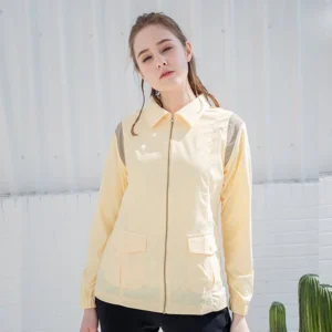 【DoDo機能服飾】女款翻領防潑水彈性外套-鵝黃色